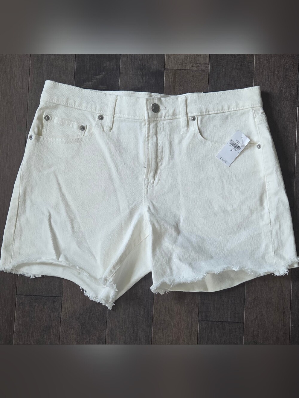 NWT GAP White High-Rise Frayed Hem Women’s Denim Shorts